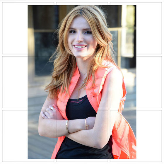 Bella Thorne - 010
