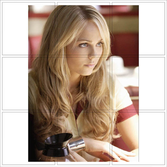 Laura Vandervoort - 013